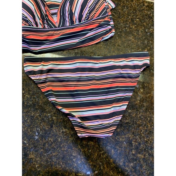 Gibson & Latimer Multi Molded Ruched Tie Neck Halterkini Swim Set XS NWT - Picture 10 of 10